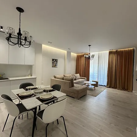 Classy Loui 1 Apartment *