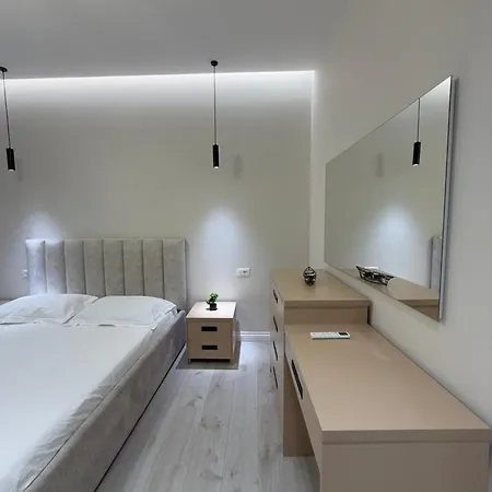 Classy Loui 1 Apartment *
