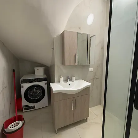 Apartment Classy Loui 1